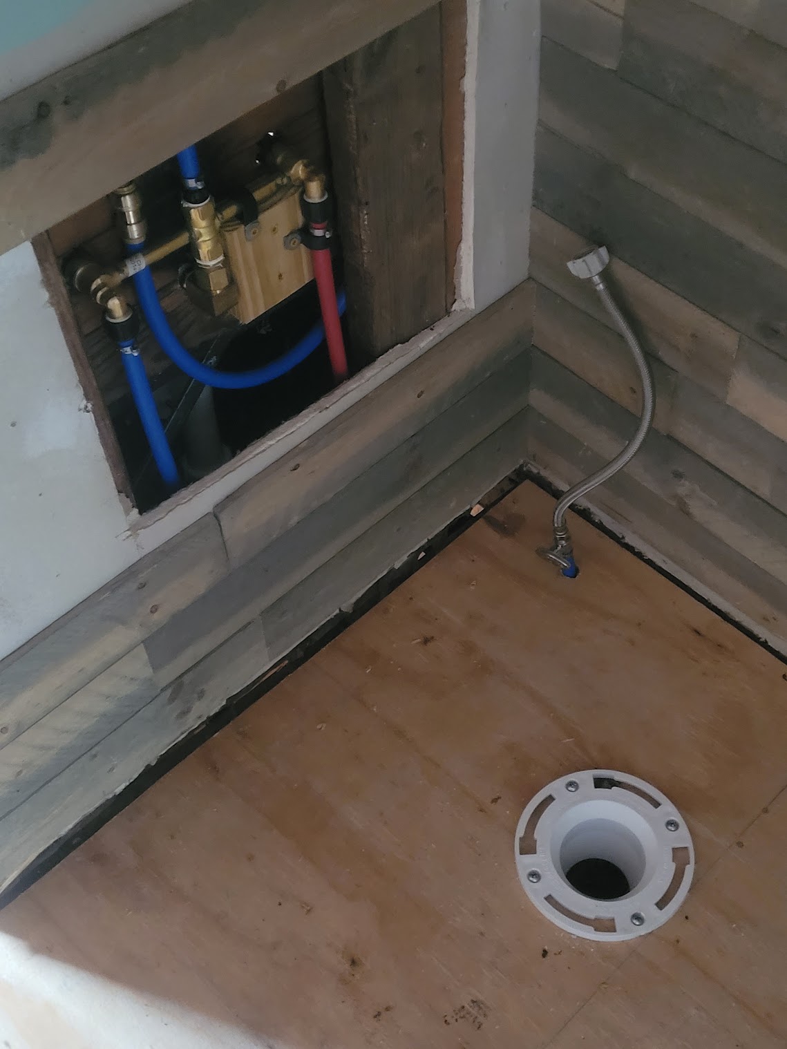Sink supply and drain connections