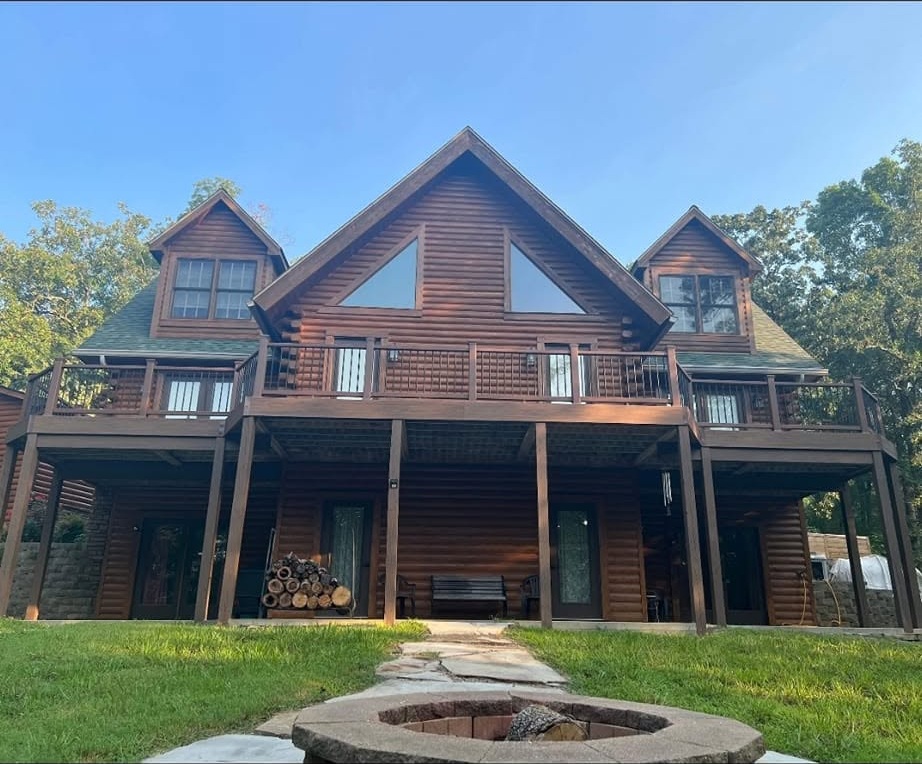 Large custom log home deck